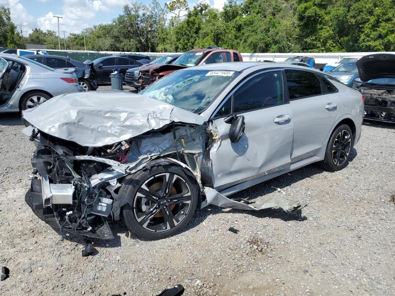 2021 Kia K5 GT-Line, VIN 5XXG64J20MG011573 — Front end