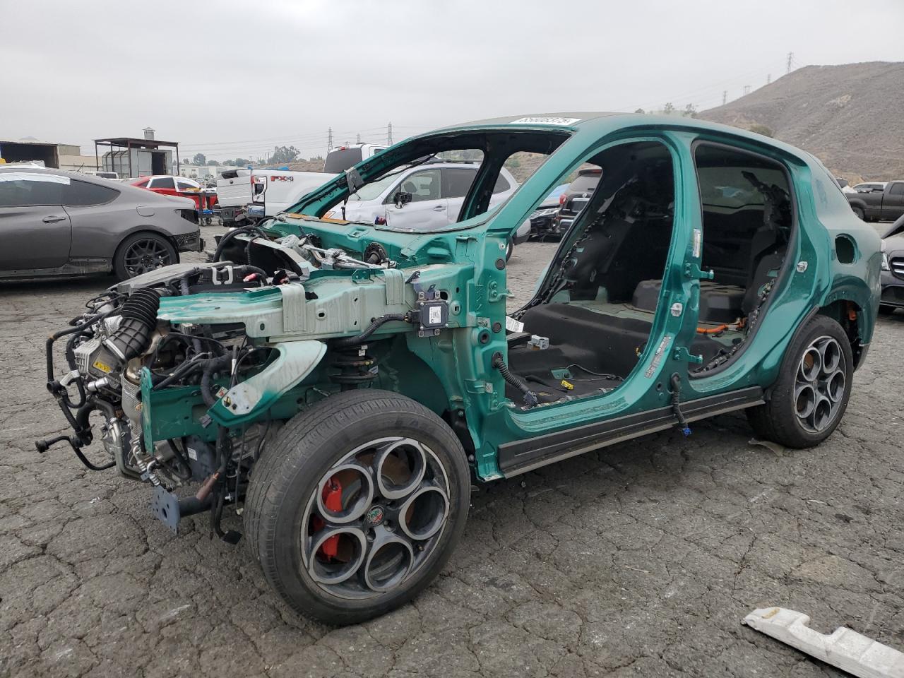 2024 Alfa Romeo Tonale Veloce, VIN ZASPATDW6R3042944 — Stripped