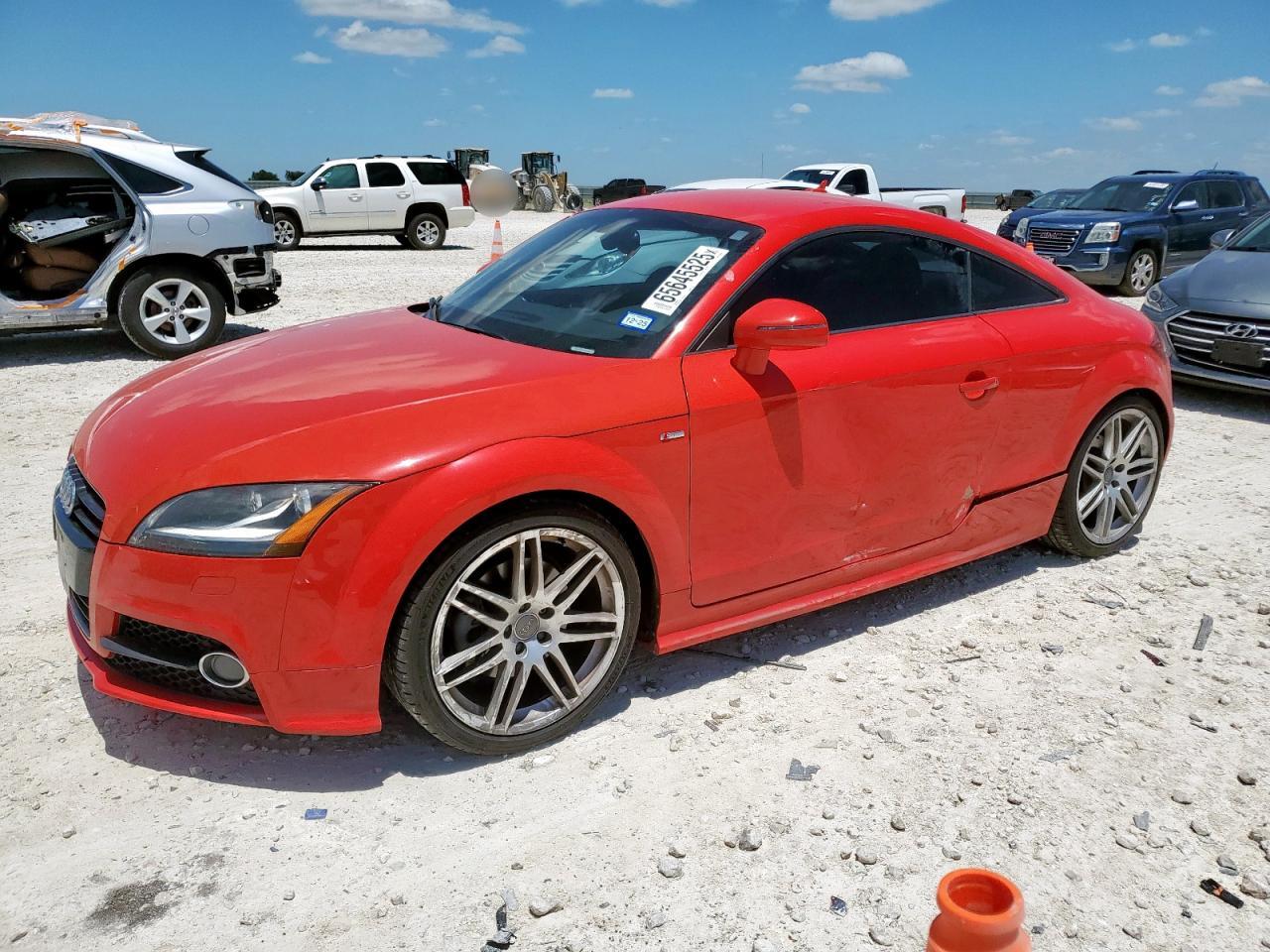 2013 Audi TT Premium Plus, VIN TRUBFAFK0D1009549 — Бок