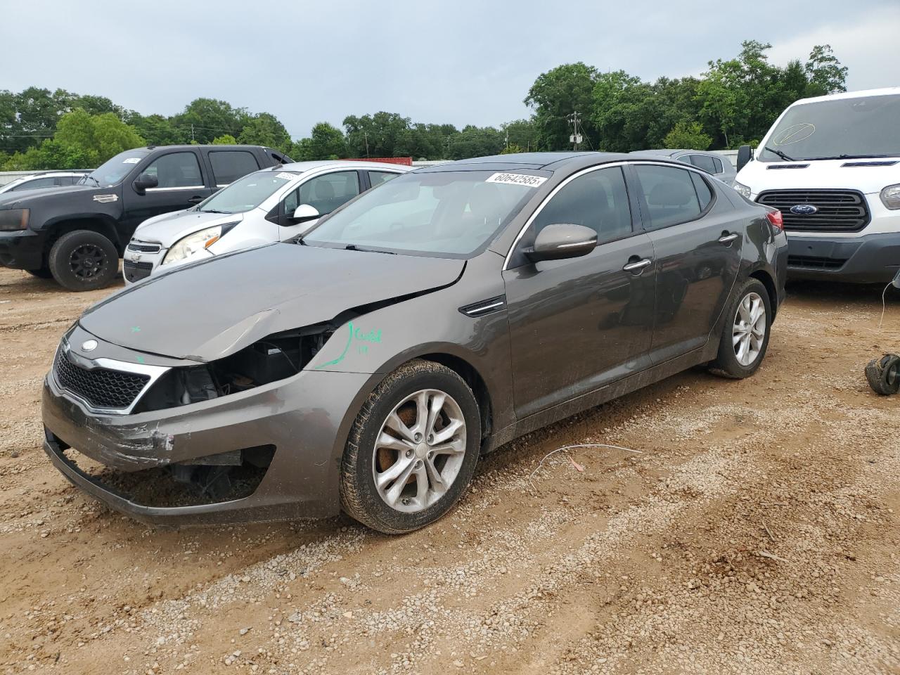 2013 Kia Optima EX, VIN KNAGN4A72D5329484 — Frame damage