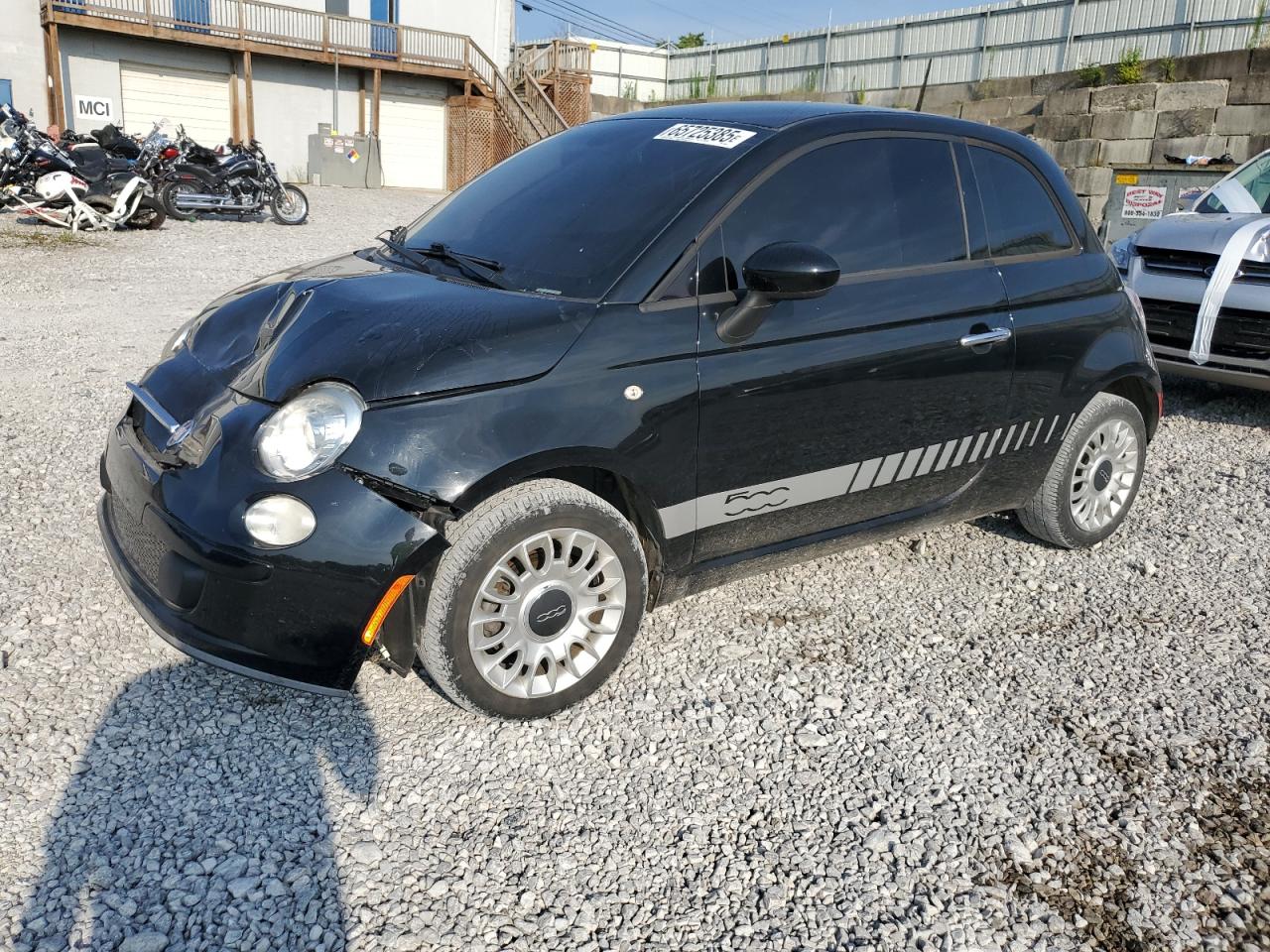 2015 FIAT 500 Pop, VIN 3C3CFFAR7FT753469 — Front end