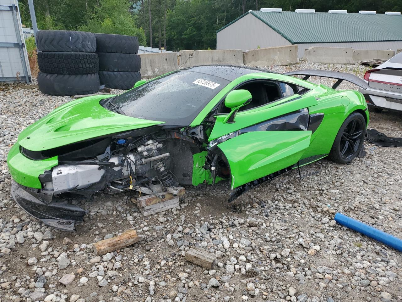 2017 McLaren 570S, VIN SBM13DAA4HW002294 — Front end