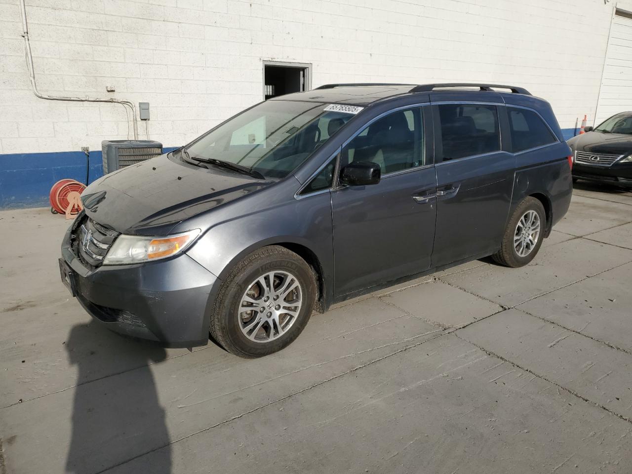 2012 Honda Odyssey EX-L, VIN 5FNRL5H61CB037388 — Auction photo
