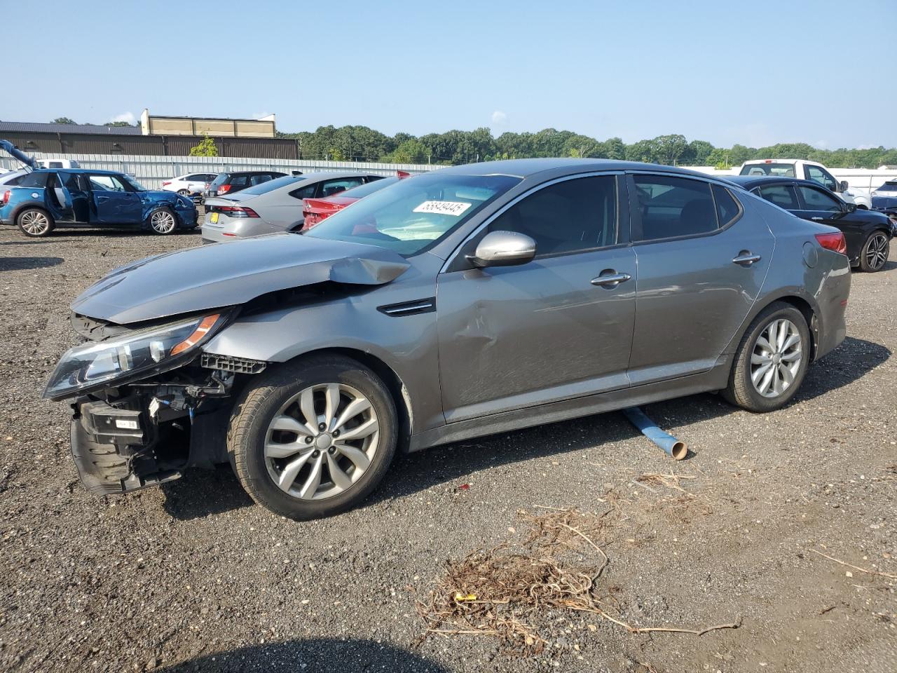 2015 Kia Optima EX, VIN 5XXGN4A7XFG514657 — Front end