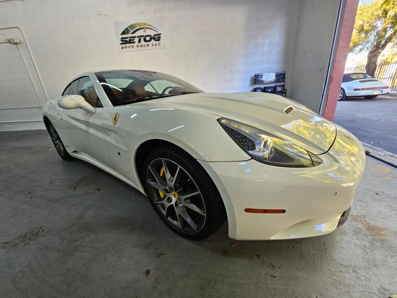 2012 Ferrari California, VIN ZFF65LJA7C0182905 — Обычный износ