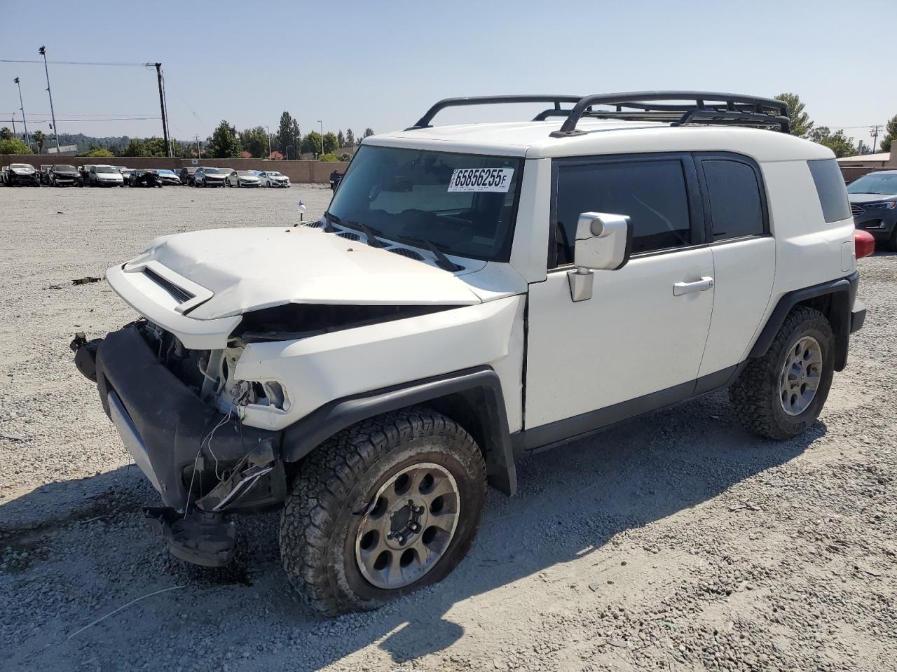 2013 Toyota FJ Cruiser, VIN JTEBU4BF9DK170594 — Front end