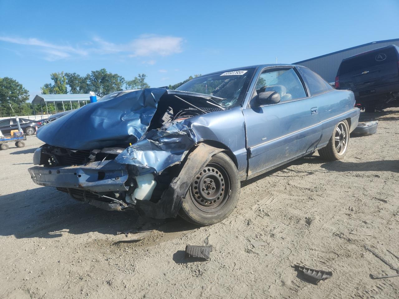 1997 Buick Skylark, VIN 1G4NJ12T3VC408879 — Front end