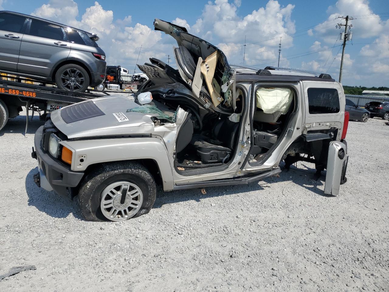 2008 Hummer H3 SUV, VIN 5GTEN13E288106363 — Rollover