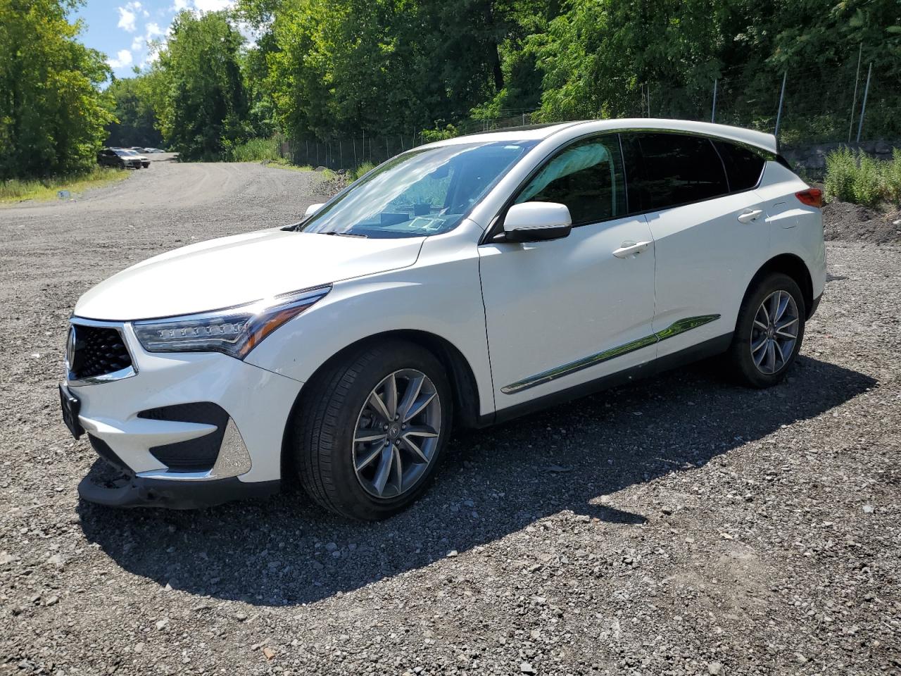 2019 Acura RDX Technology, VIN 5J8TC2H54KL036180 — Undercarriage