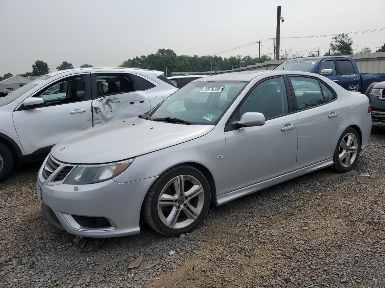 2010 Saab 9-3, VIN YS3FA4MY0A1613187 — Side