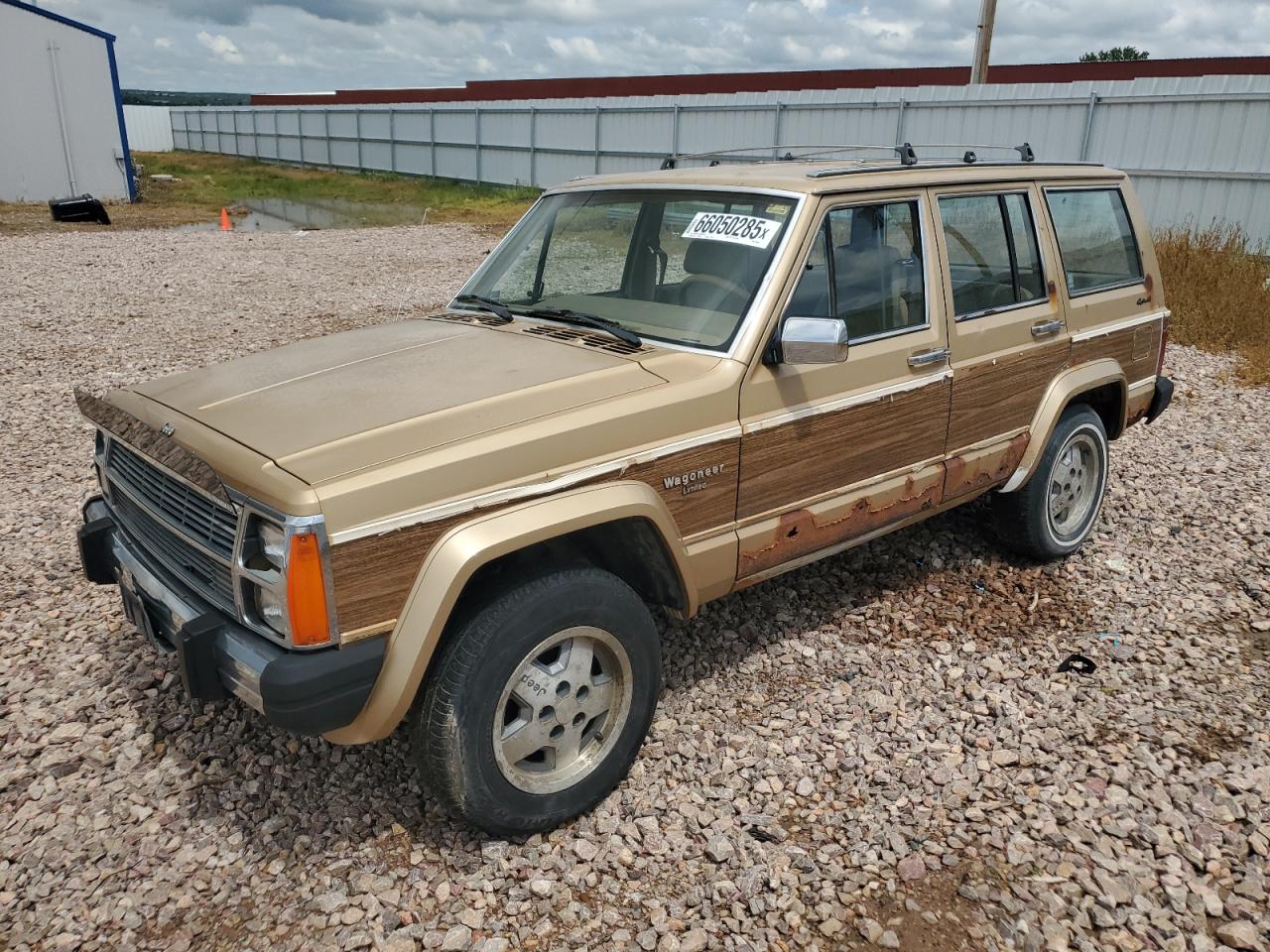 1987 Jeep Grand Wagoneer, VIN 1JCMT7545HT039043 — Мелкие вмятины и царапины