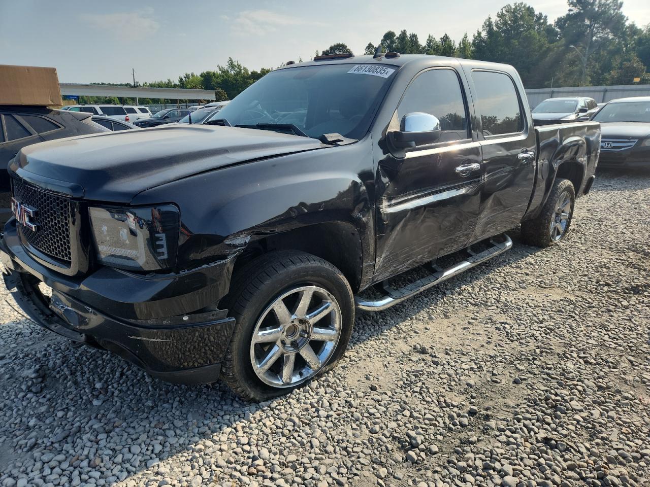 2008 GMC Sierra Denali, VIN 2GTEC638181307484 — Side