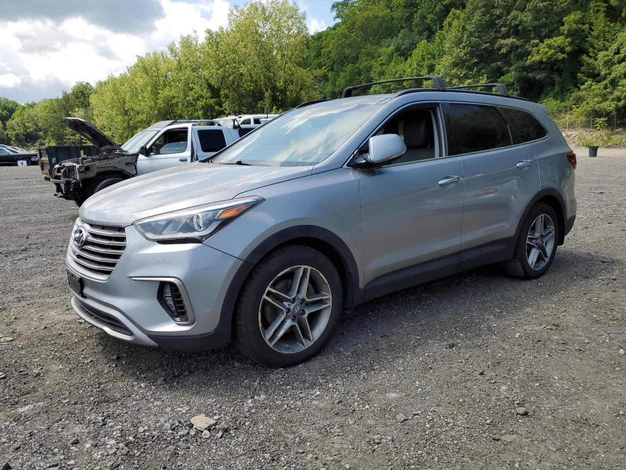 2017 Hyundai Santa Fe Limited Ultimate, VIN KM8SRDHF5HU202685 — Minor dents and scratches