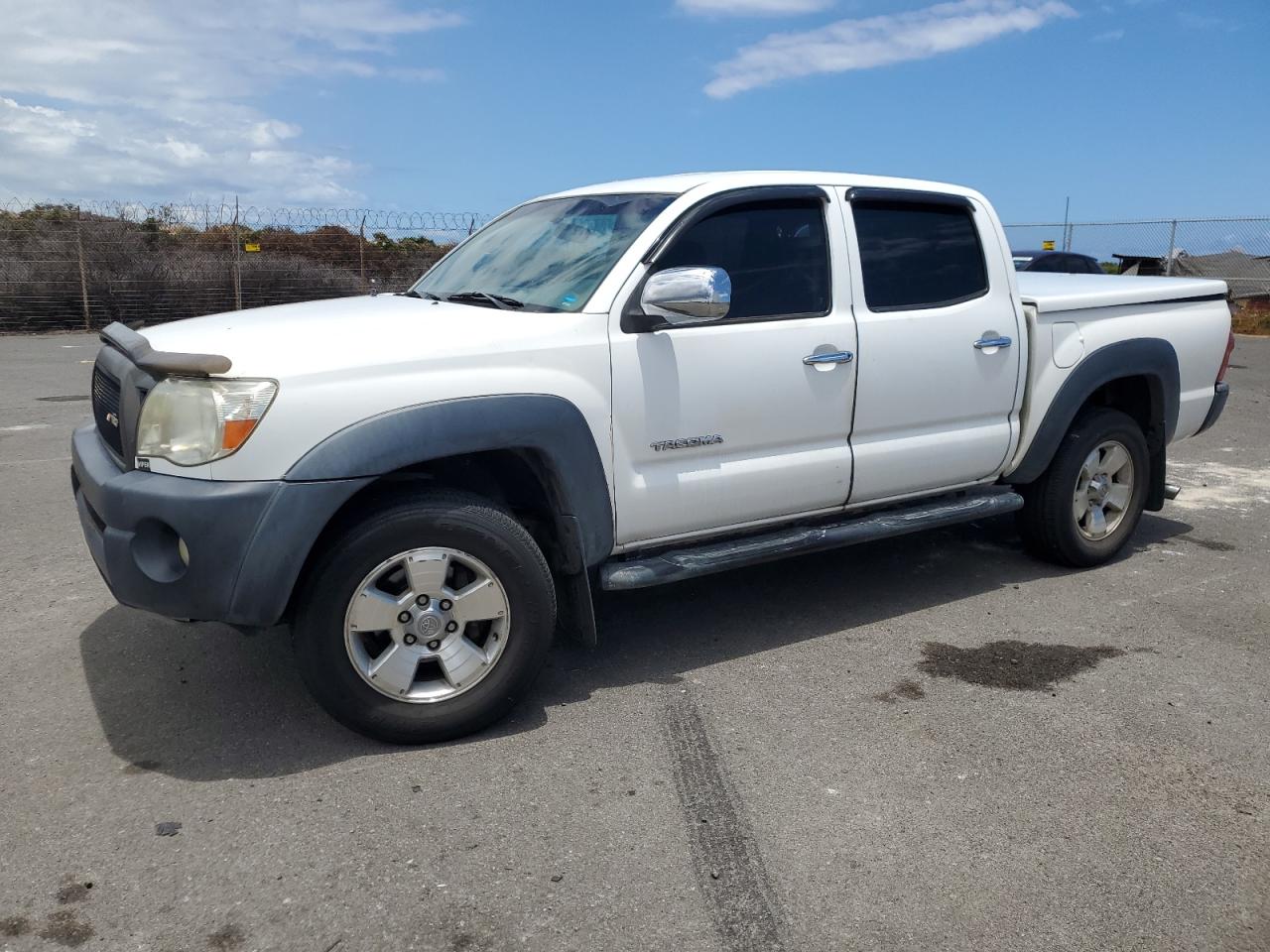 2005 Toyota Tacoma PreRunner, VIN 5TEJU62N15Z105268 — Rear end