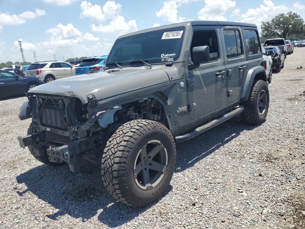 2018 Jeep Wrangler Unlimited Sport S, VIN 1C4HJXDN0JW264106 — Front end