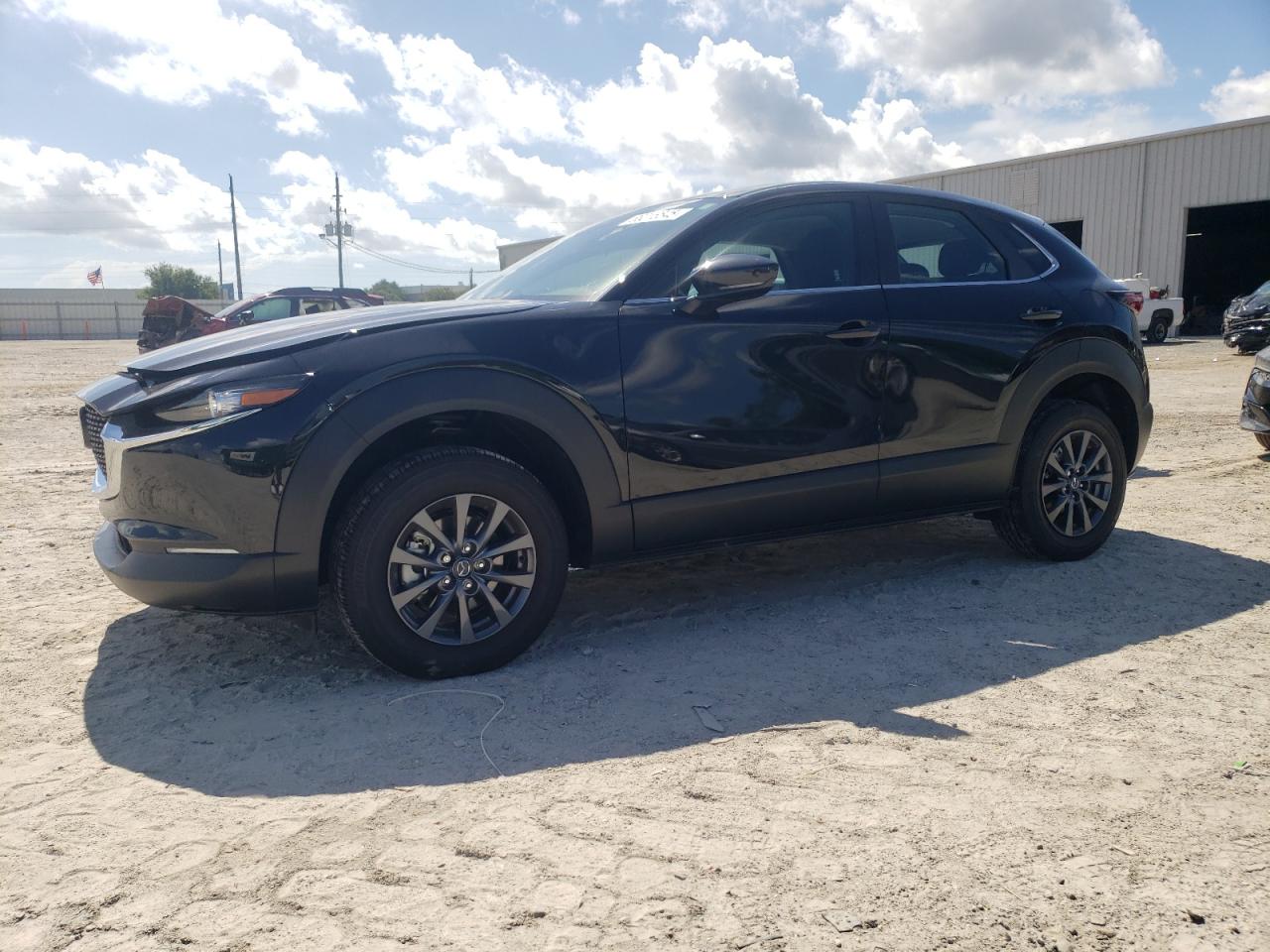 2025 Mazda CX-30 S, VIN 3MVDMBAM1SM812781 — Stripped