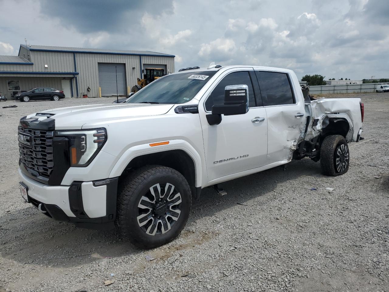 2025 GMC Sierra 2500HD Denali Ultimate, VIN 1GT4UXEYXSF215639 — Side