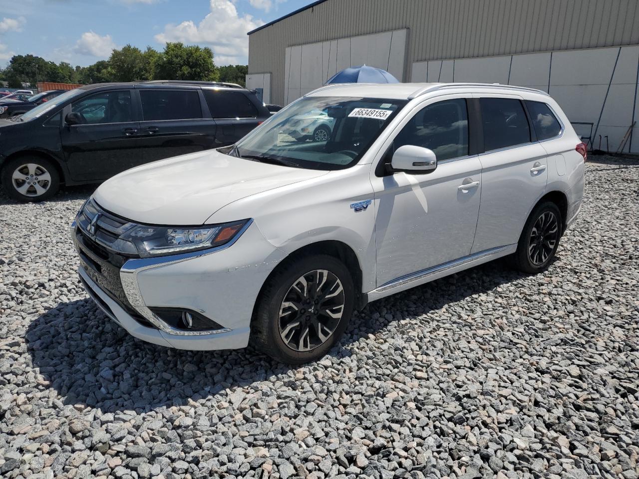 2018 Mitsubishi Outlander SEL, VIN JA4J24A54JZ048947 — Minor dents and scratches