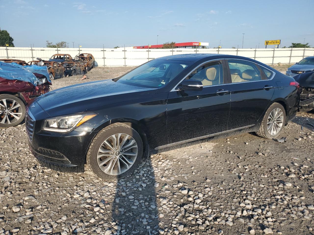 2017 Genesis G80 3.8L, VIN KMHGN4JE8HU190020 — Град