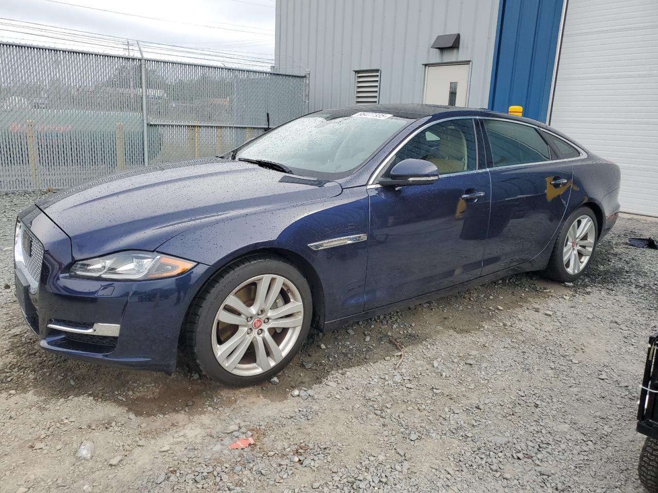 2019 Jaguar XJ Portfolio, VIN SAJWJ2GD4K8W18469 — Side