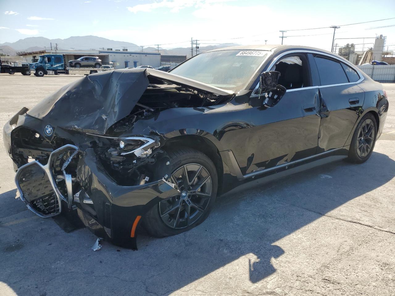 2023 BMW i4 eDrive35, VIN WBY43AW05PFR31699 — Перед