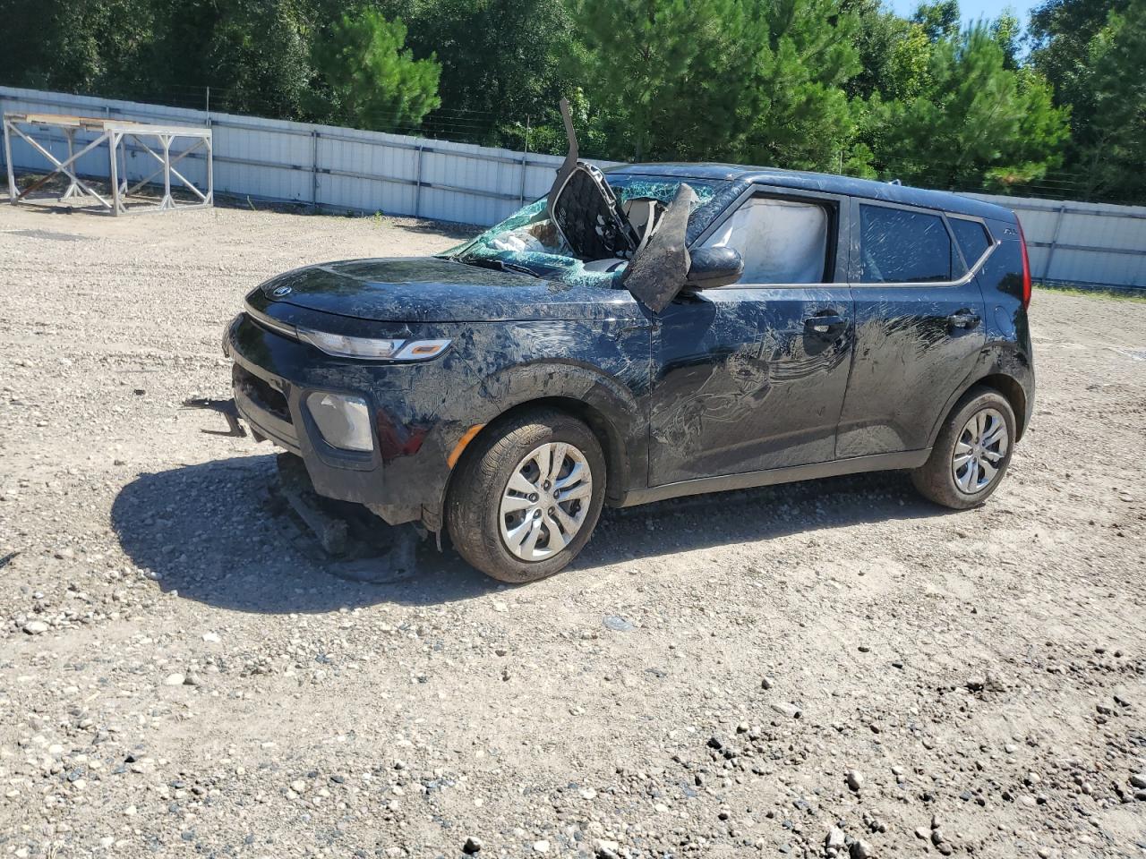 2020 Kia Soul S, VIN KNDJ23AU7L7067983 — Frame damage