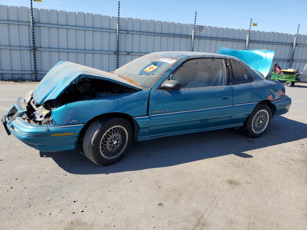 1993 Pontiac Grand Am SE, VIN 1G2NE14N7PC701747 — Rear end