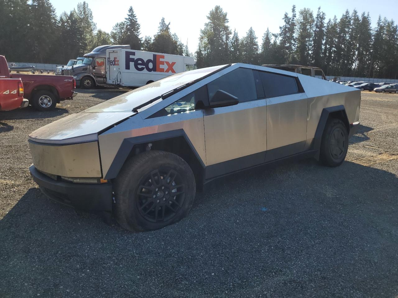 2025 Tesla Cybertruck Cyberbeast, VIN 7G2CEHEE1SA062412 — Undercarriage