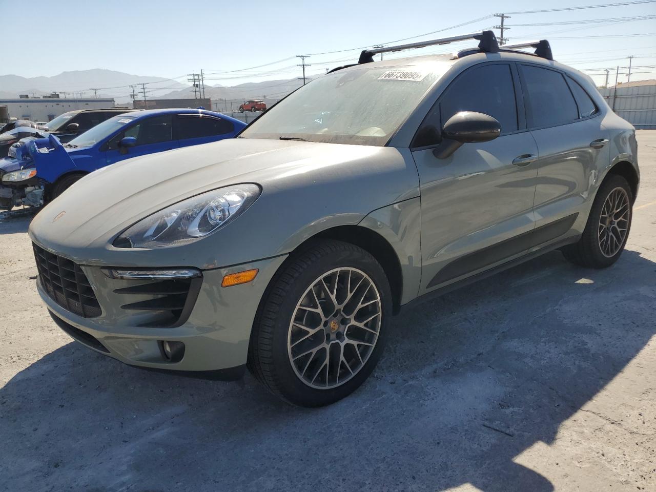 2017 Porsche Macan, VIN WP1AA2A5XHLB09212 — Rear end