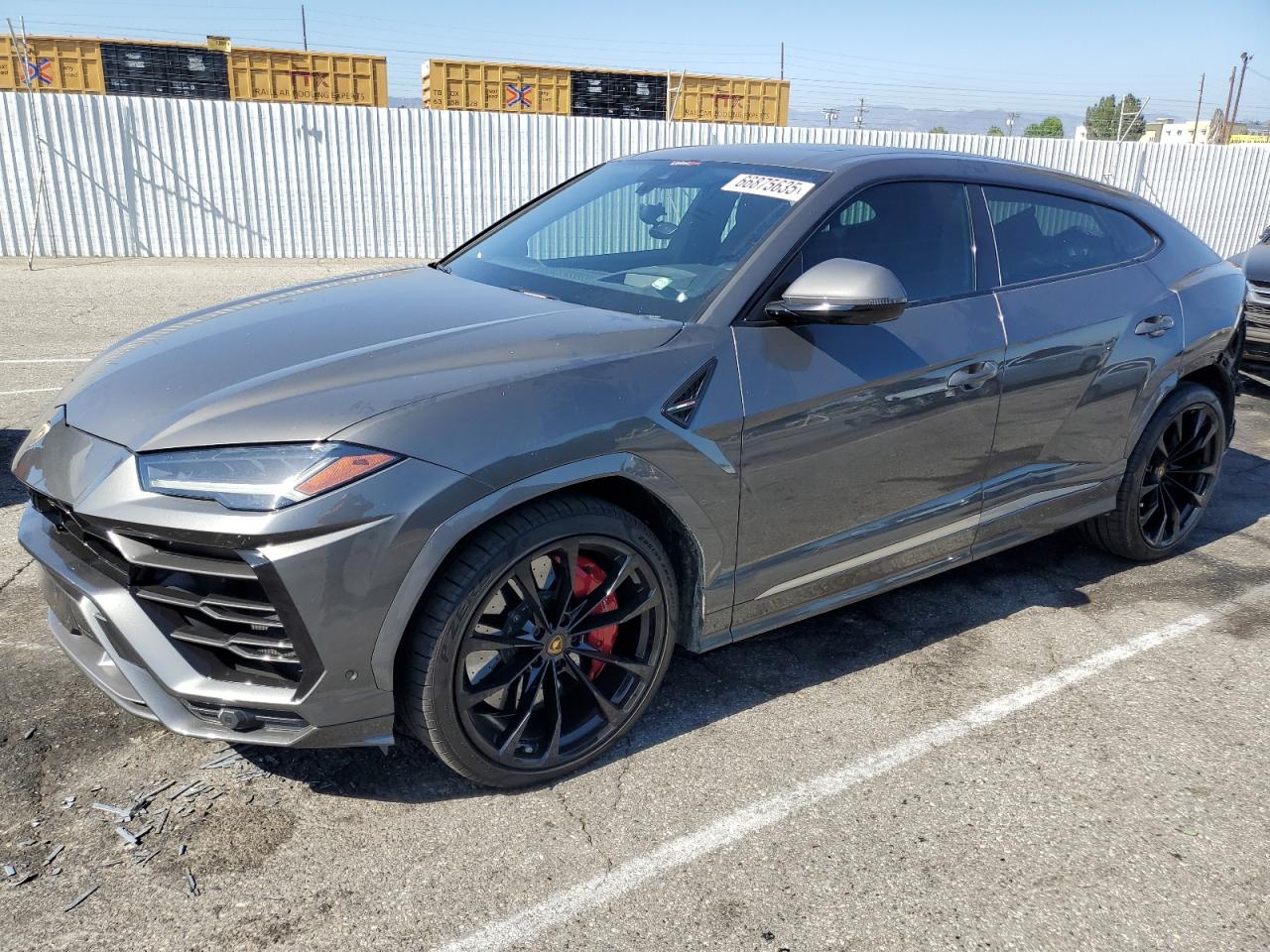 2022 Lamborghini Urus, VIN ZPBUA1ZL2NLA16281 — Rear end
