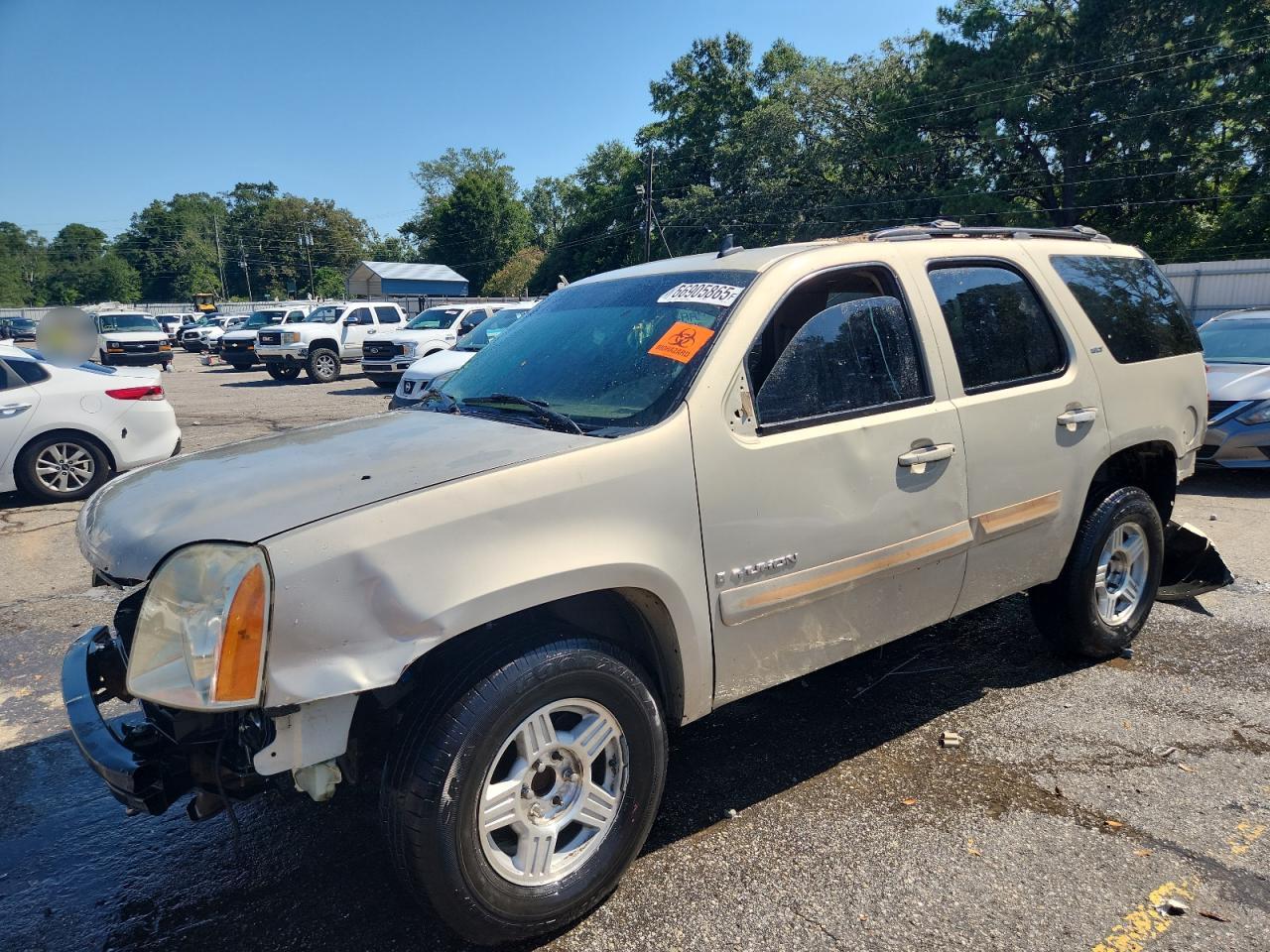 2007 GMC Yukon SLT, VIN 1GKFC13027R360626 — Burn