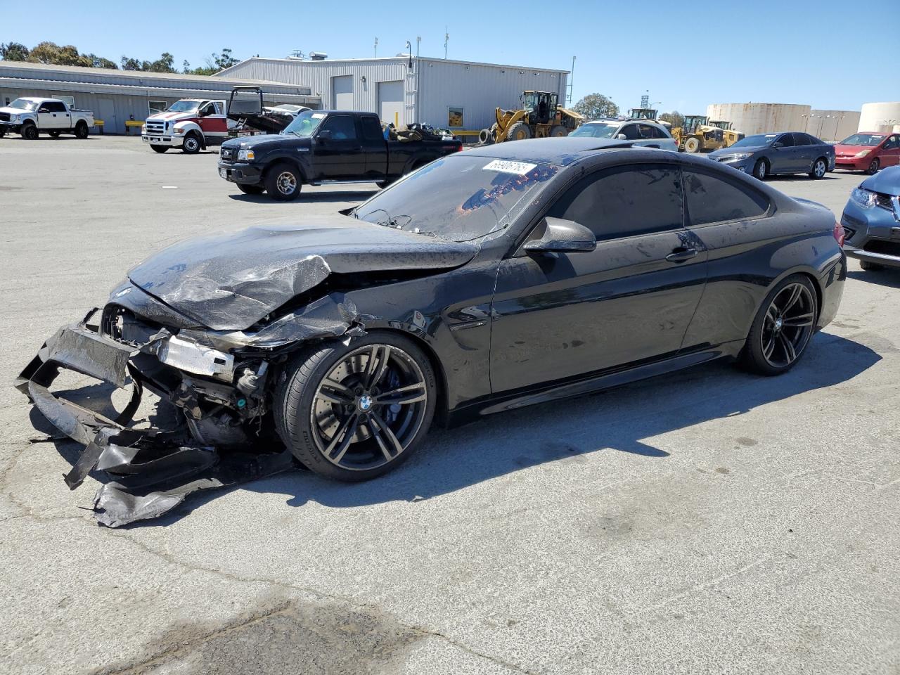 2019 BMW M4, VIN WBS4Y9C5XKAG67236 — Front end