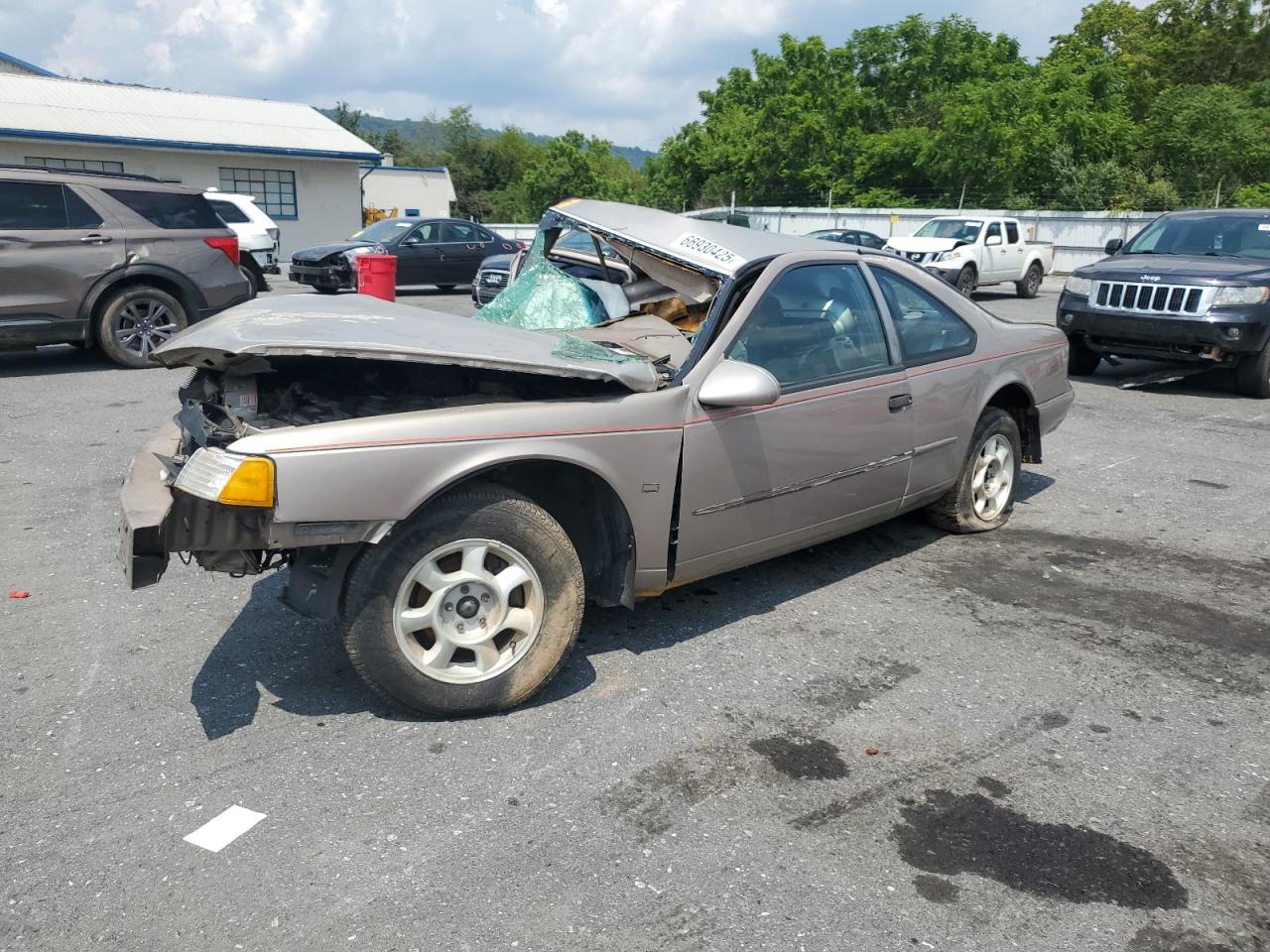 1995 Ford Thunderbird LX, VIN 1FALP62W8SH203001 — All over