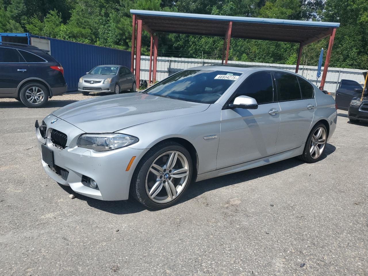 2016 BMW 5 Series 535d xDrive, VIN WBAFV3C58GD687247 — Front end