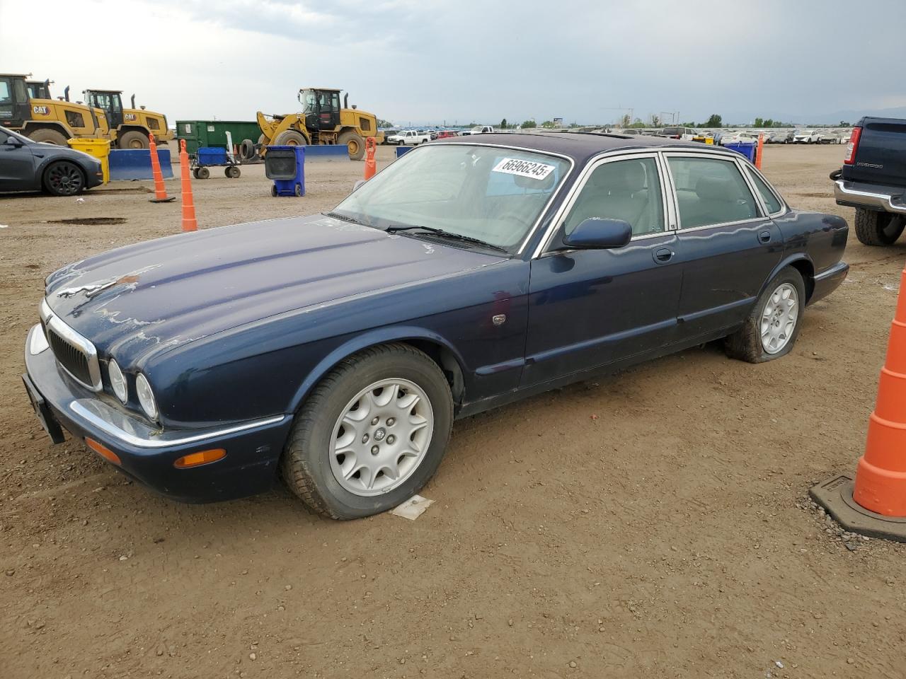 1999 Jaguar XJ, VIN SAJHX1043XC864316 — Mechanical