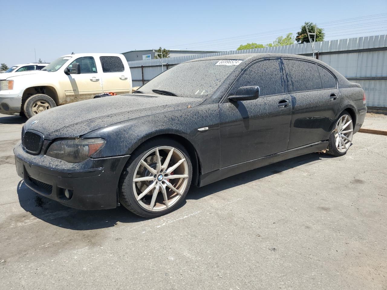 2006 BMW 7 Series 750Li, VIN WBAHN83586DT32292 — Front end