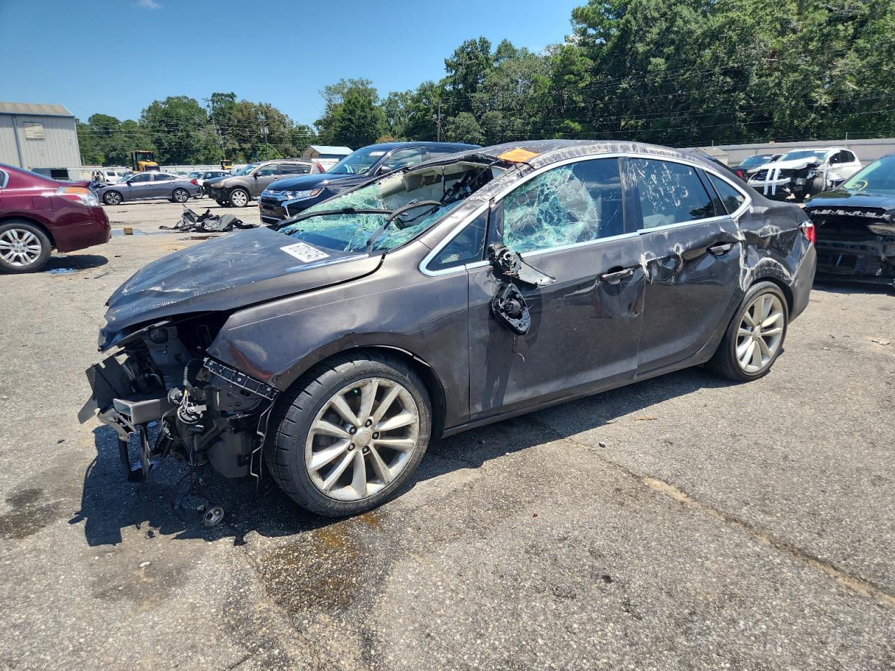 2015 Buick Verano Convenience Group, VIN 1G4PR5SK3F4170026 — Опрокидывание