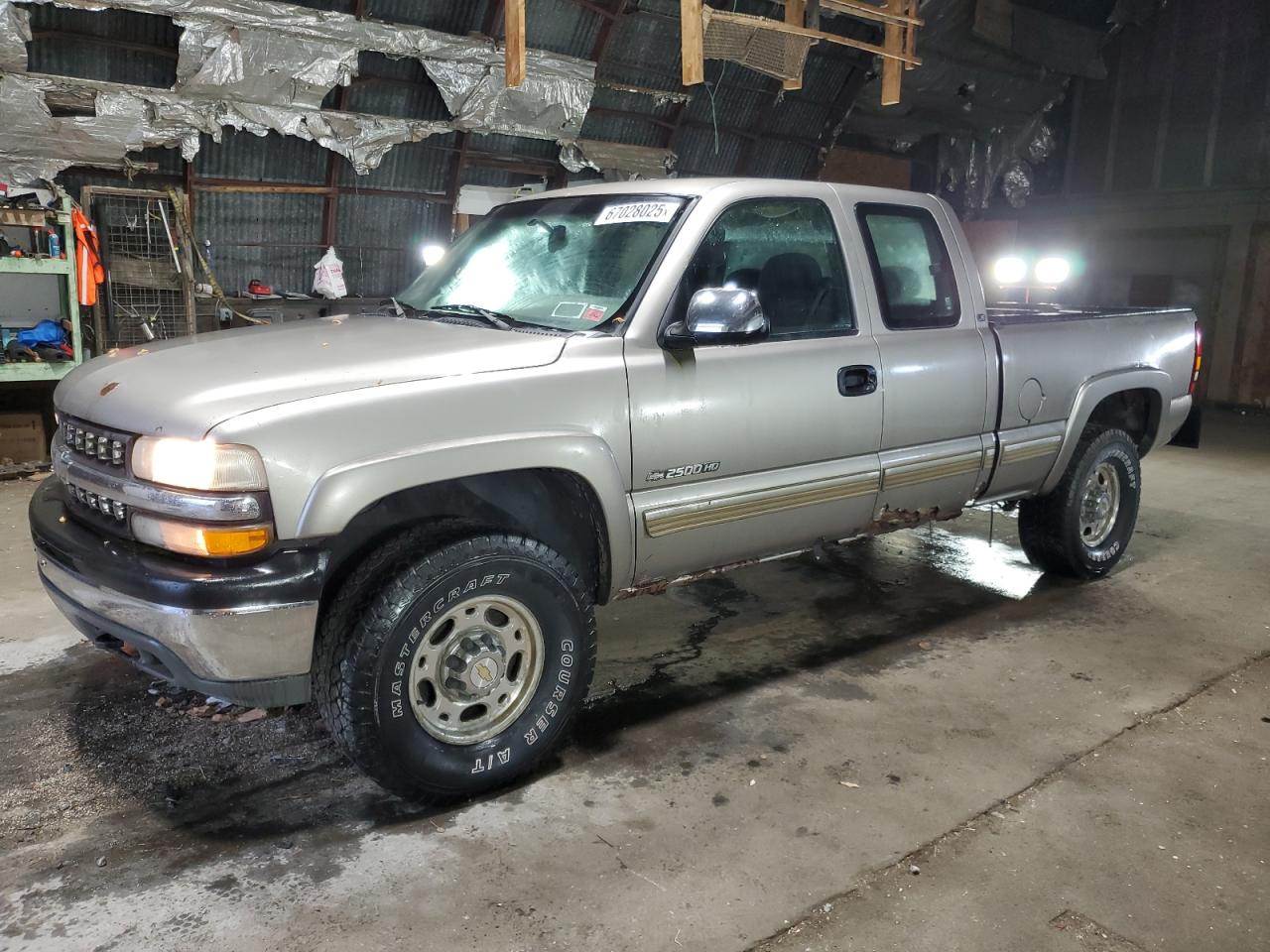 2001 Chevrolet Silverado 2500, VIN 1GCGK29UX1Z203517 — Normal wear