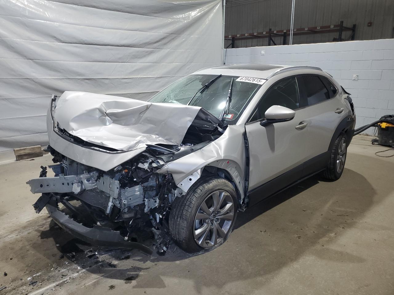 2022 Mazda CX-30 S Preferred, VIN 3MVDMBCL8NM428764 — Front end