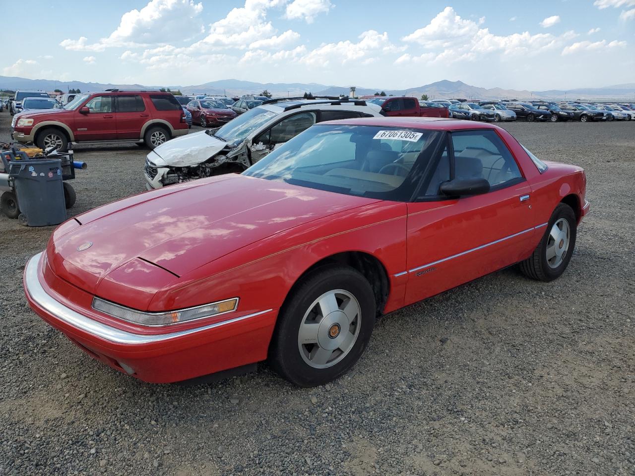 1990 Buick Reatta, VIN 1G4EC13C2LB900038 — Side