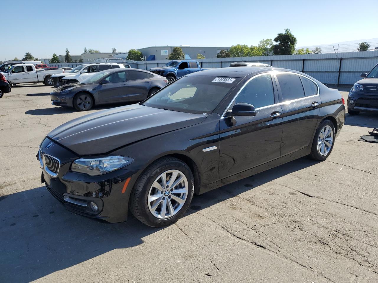 2016 BMW 5 Series 528i, VIN WBA5A5C56GG349749 — Front end