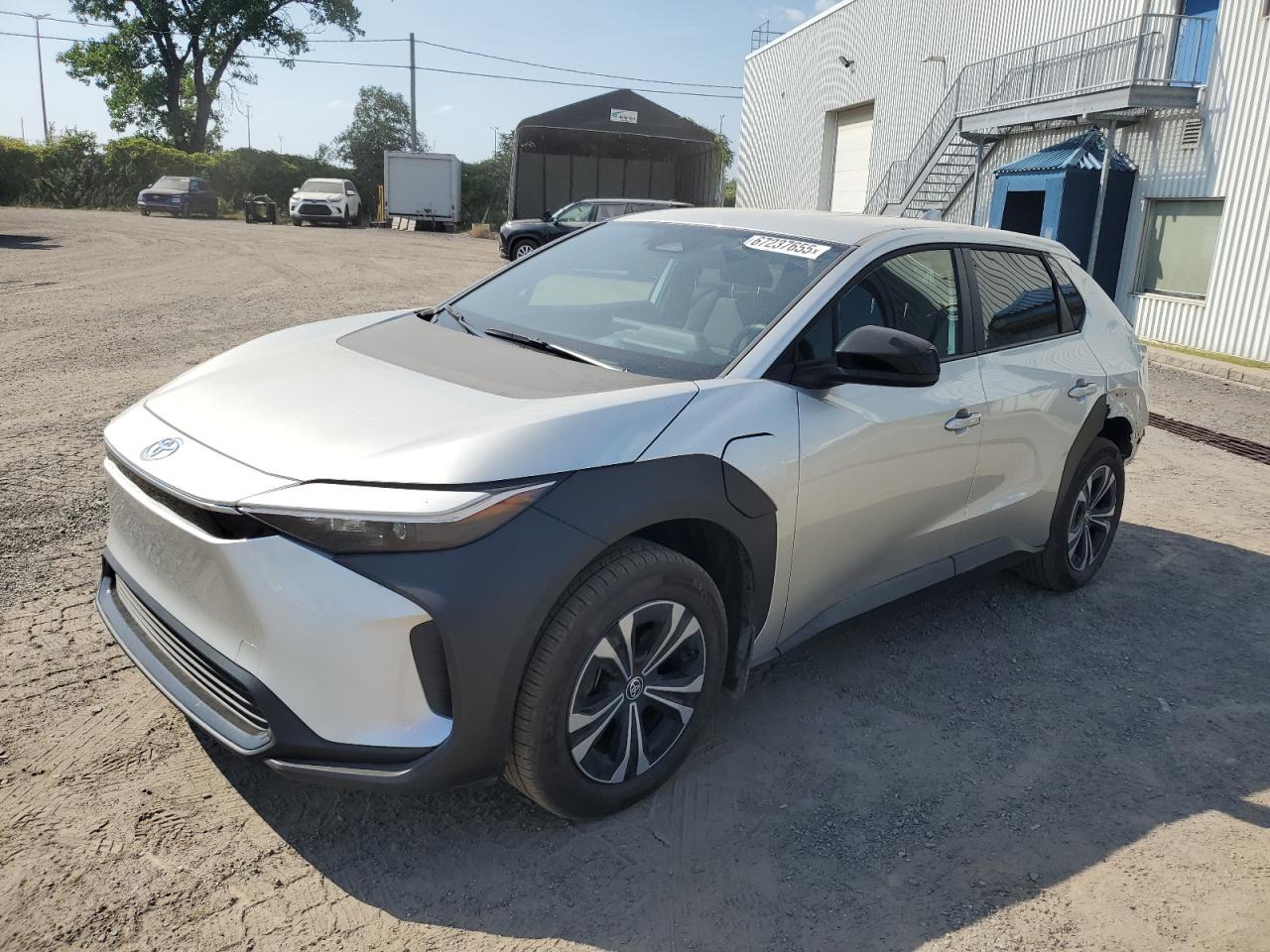 2025 Toyota bZ4X XLE, VIN JTMABACA8SA094327 — Front end
