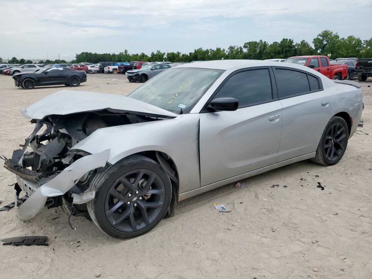 2021 Dodge Charger SXT, VIN 2C3CDXBG7MH612836 — Front end