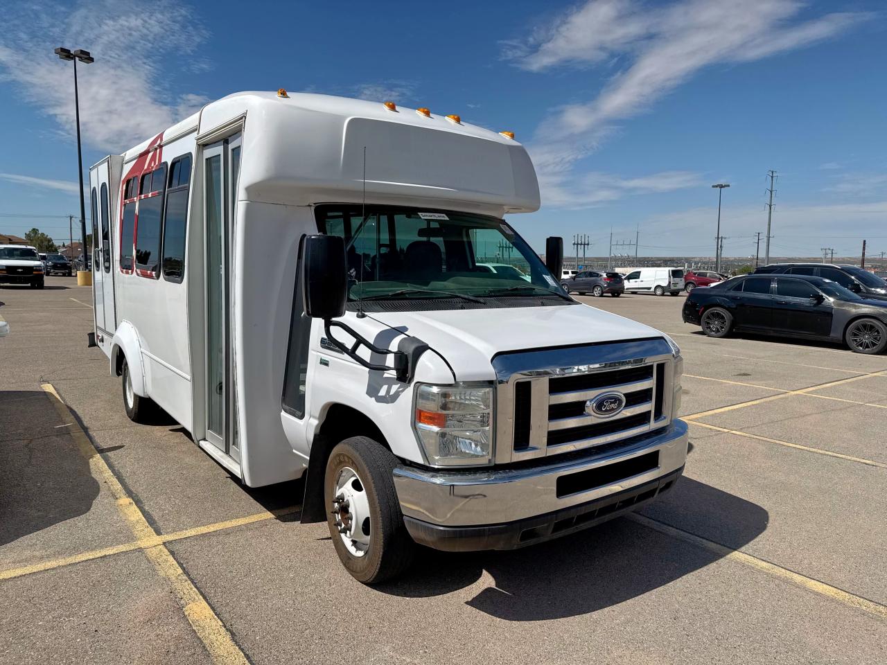 2016 Ford Econoline Commercial, VIN 1FDEE3FL3GDC20998 — Minor dents and scratches