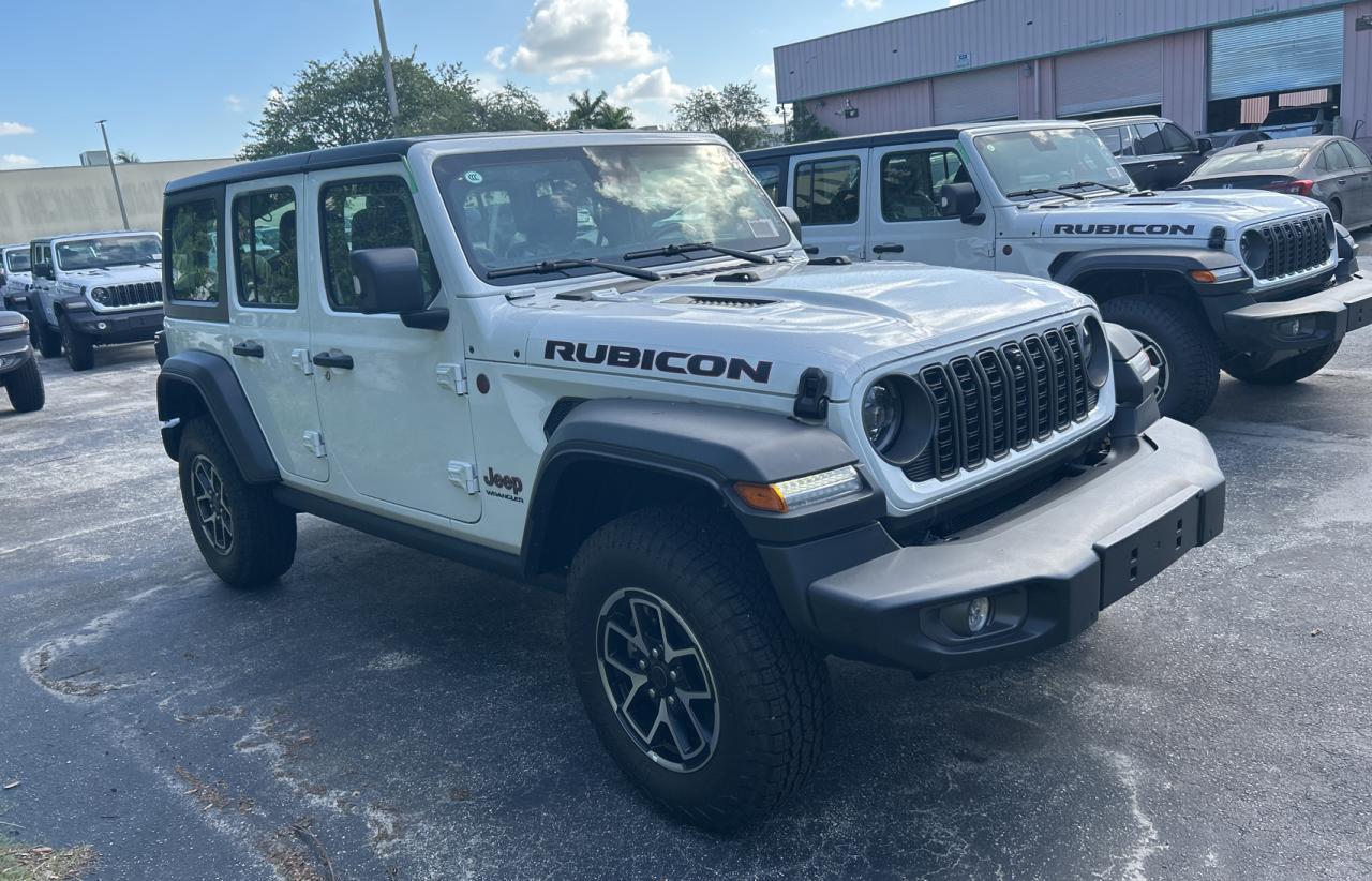 2025 Jeep Wrangler Rubicon, VIN 1C4PJXFN2SW566863 — Normal wear