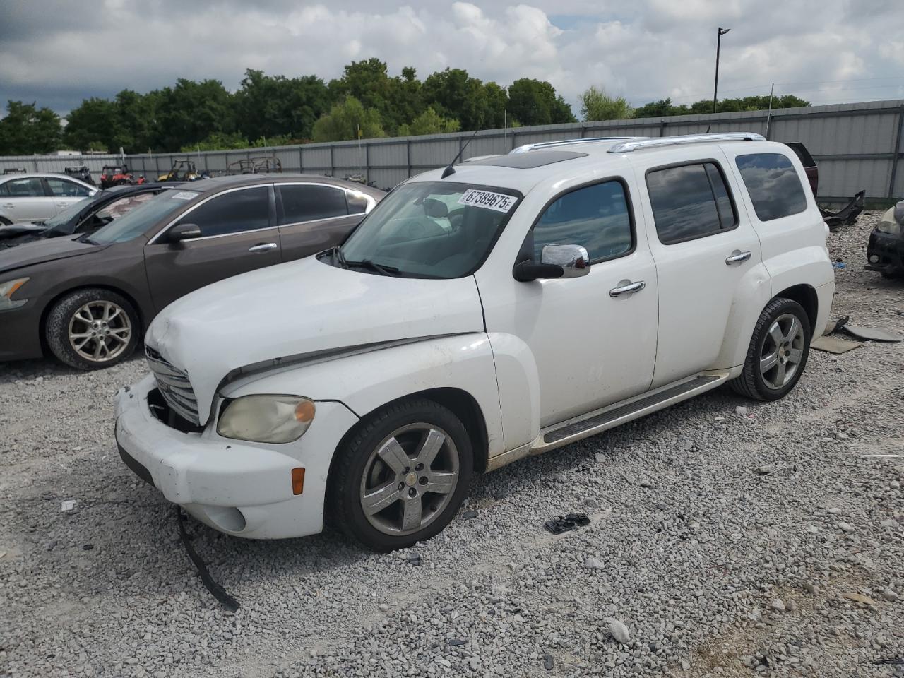 2011 Chevrolet HHR 2LT, VIN 3GNBACFU2BS631952 — Front end
