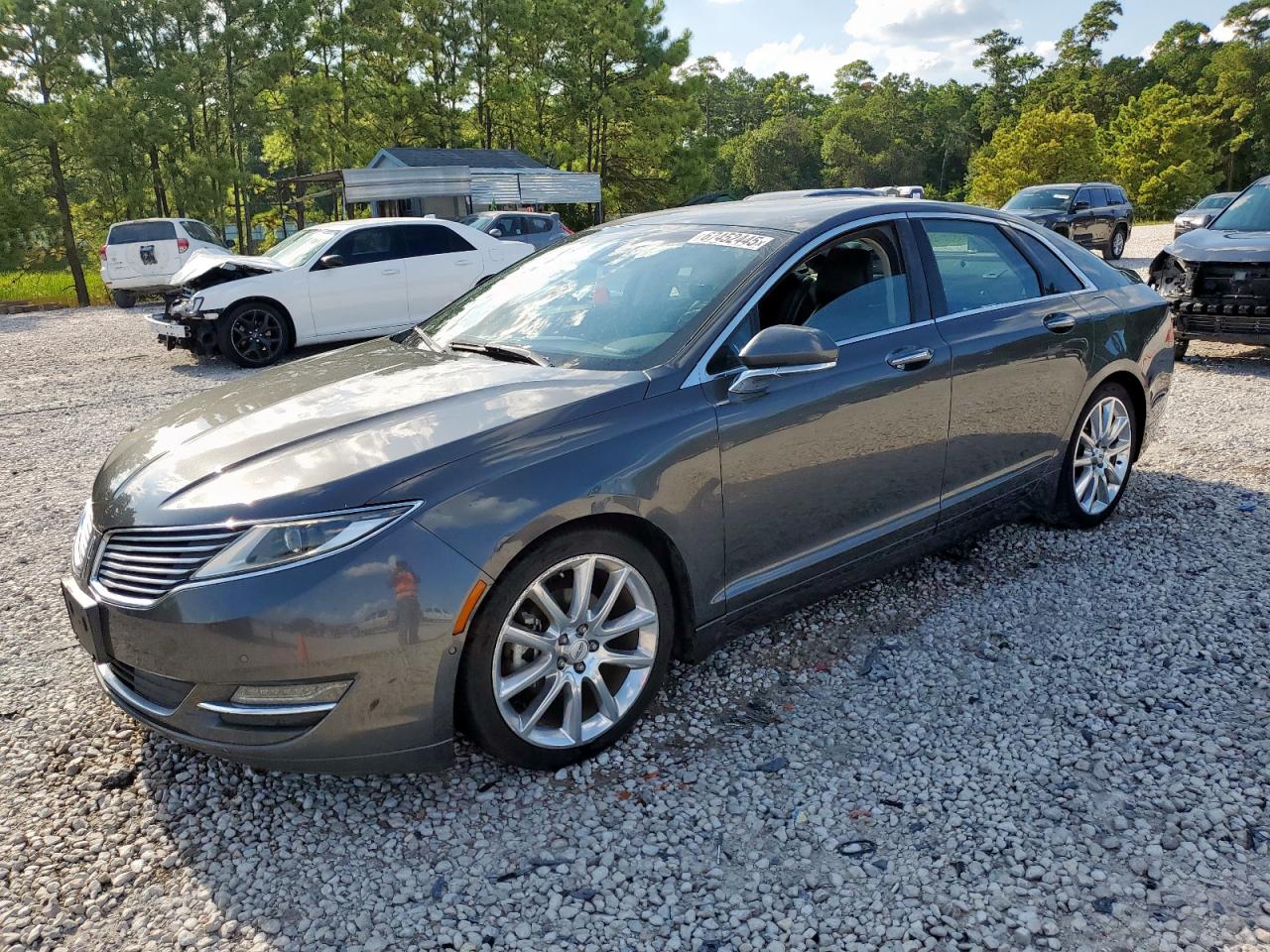 2015 Lincoln MKZ Hybrid, VIN 3LN6L2LU8FR624080 — Engine fire
