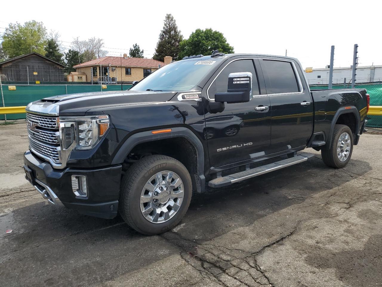 2020 GMC Sierra 2500HD Denali, VIN 1GT49REY9LF324933 — Minor dents and scratches