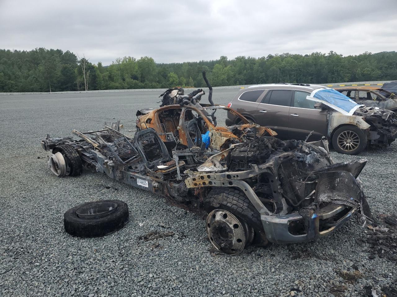 2022 Ford F-450 XL, VIN 1FT8W4DT4NED02138 — Burn