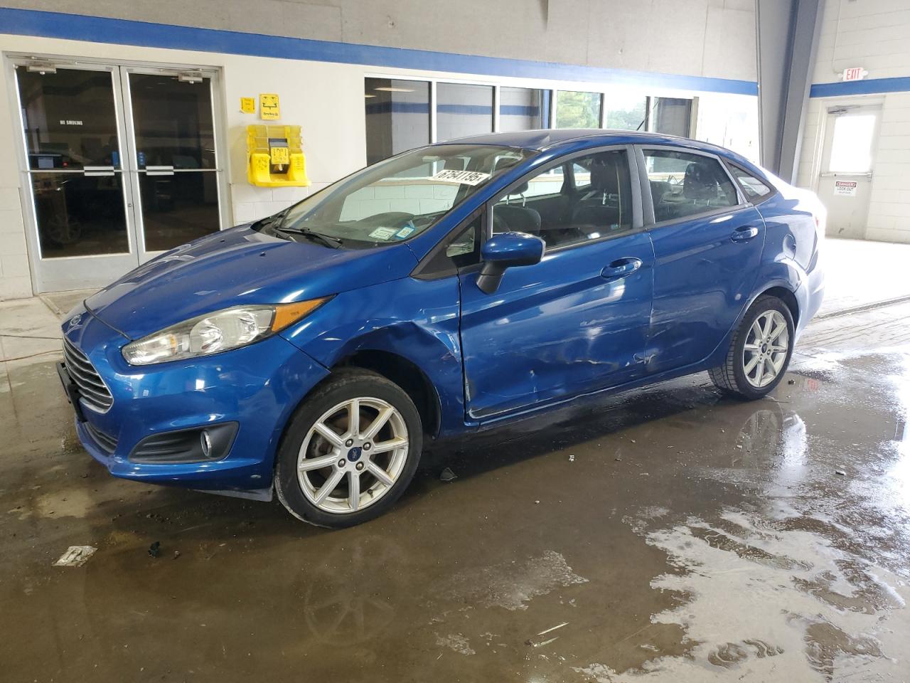 2018 Ford Fiesta SE, VIN 3FADP4BJXJM124422 — Side